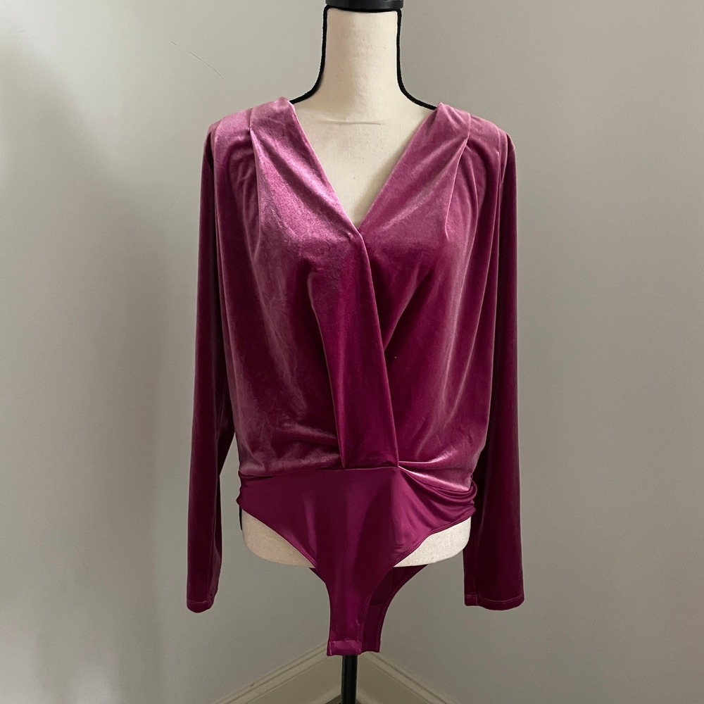 Magenta Velvet Bodysuit size Large Plum Long Sleeve Jewel Tone V-Neck Soft Goth